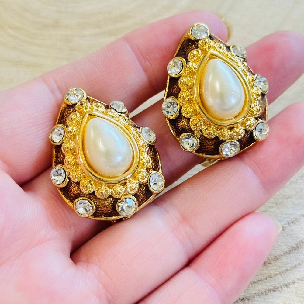 Runway Jeweled earrings VTG Regal chunky clip pearl cabochon rhinestone enamel